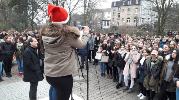 Foto: Musikalische Darbietungen beim Weihnachtsfest